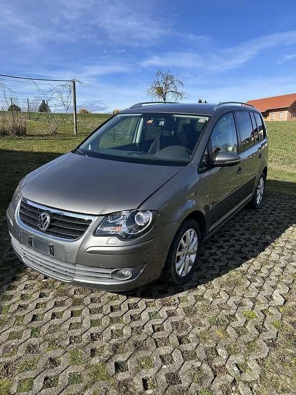 Gebraucht VW Touran Highline 150 PS (110 kW) 2010 Grau Van / Kleinbus