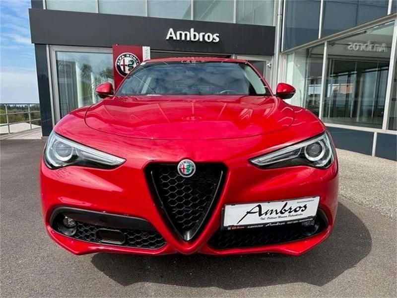 Gebraucht Alfa Romeo Stelvio Sprint 190 PS (139 kW) 2020 Rot rot  metallic SUV