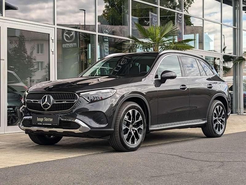 Gebraucht Mercedes GLC220 197 PS (144 kW) 2025 Grau SUV
