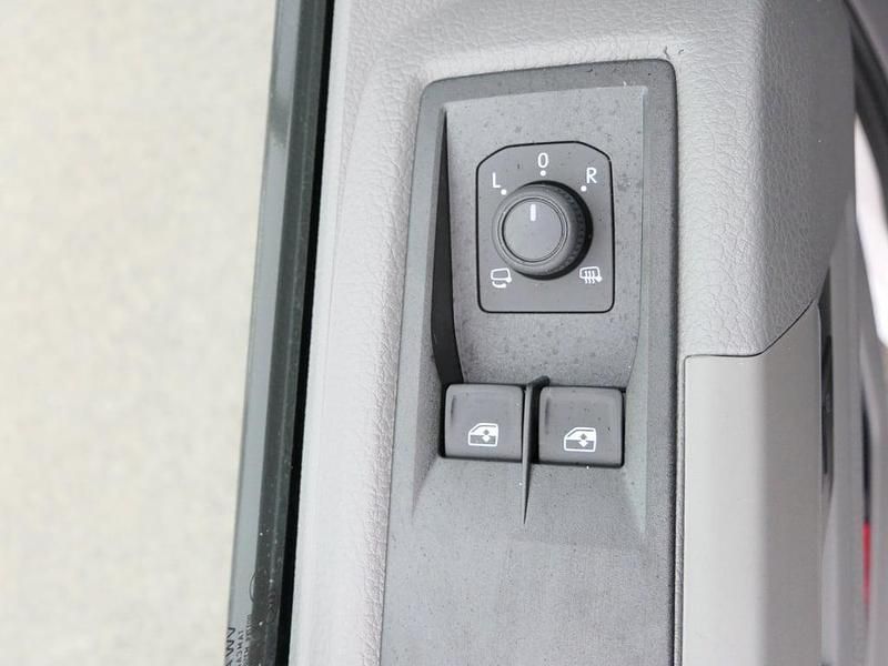 Neu VW Crafter 140 PS (102 kW) 2025 Weiß Van