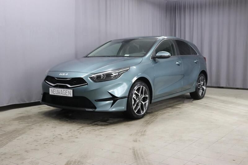 Gebraucht 2023 Kia Ceed 1.5 Diesel 160 PS (29.274 €) | 6844 Altach, AT ...