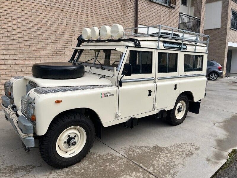 Gebraucht 1982 Land Rover 3 | € 79.999 - Bild 1/4