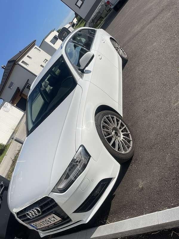 Gebraucht Audi A4 143 PS (105 kW) 2011 Kombi