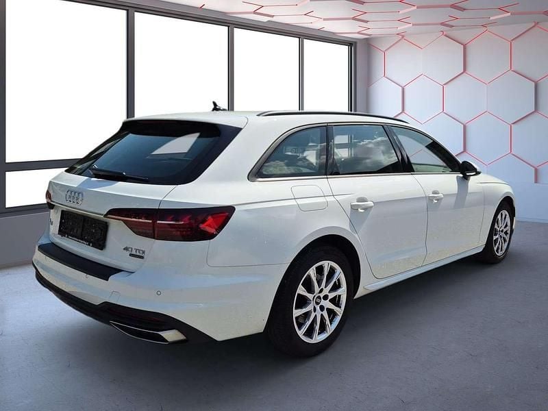 Gebraucht Audi A4 Design 204 PS (150 kW) 2023 Weiß Kombi