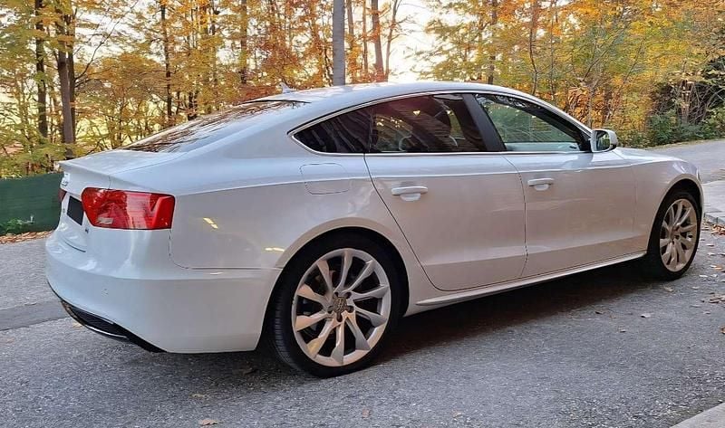 Gebraucht Audi A5 Sportback 177 PS (130 kW) 2013 Weiß Kleinwagen