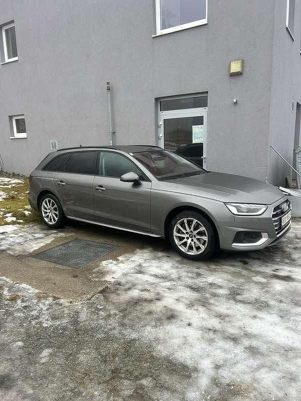 Gebraucht Audi A4 Advanced 204 PS (150 kW) 2021 Kombi