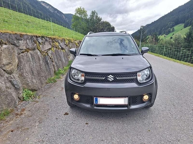 Gebraucht Suzuki Ignis 90 PS (66 kW) 2017 Grau Kleinwagen