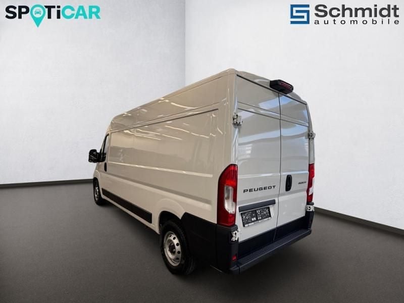 Gebraucht Peugeot Boxer S 140 PS (102 kW) 2024 Weiß Van