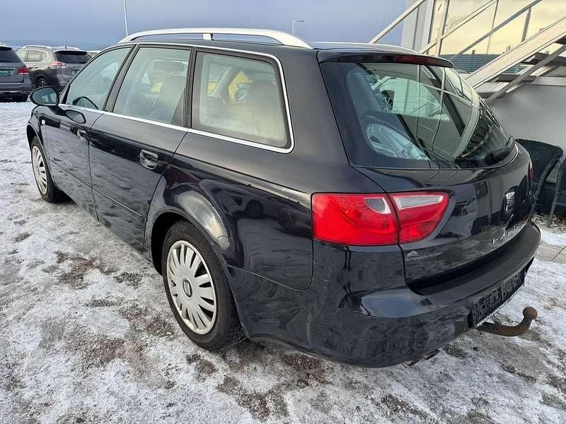 Gebraucht Seat Exeo Style 120 PS (88 kW) 2011 Schwarz Kombi