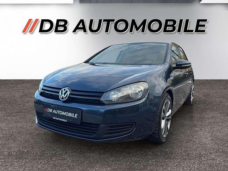 Blau Gebraucht 2011 VW Golf VI Comfortline Kleinwagen | € 7.490 (Teuer) - Bild 1/4