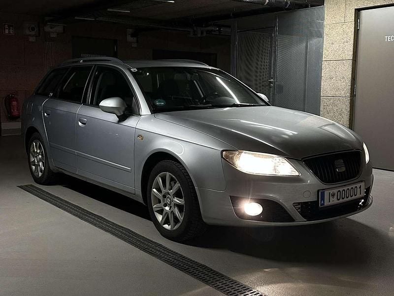 Gebraucht Seat Exeo Reference 143 PS (105 kW) 2010 Silber Kombi