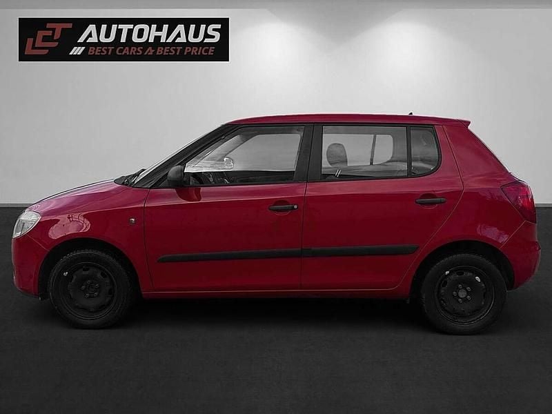 Gebraucht Skoda Fabia 60 PS (44 kW) 2009 Rot Limousine