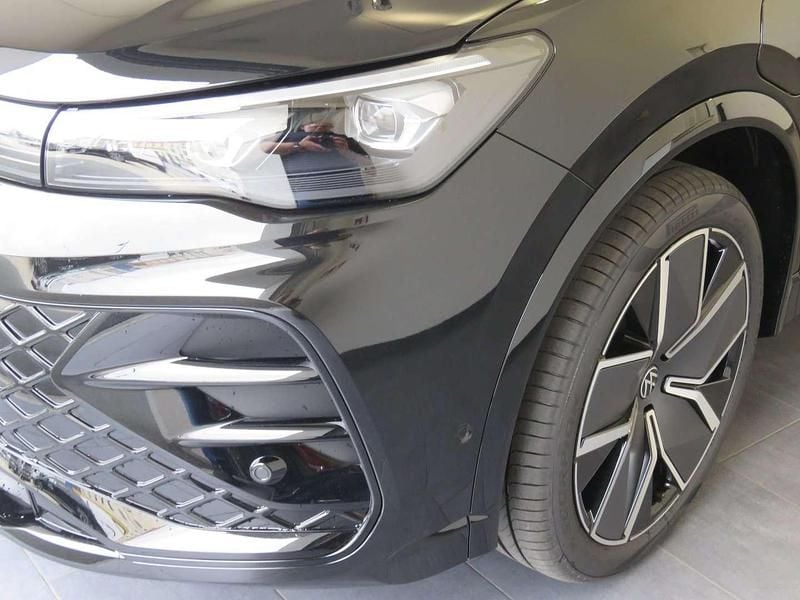 Gebraucht VW Tiguan Sport 204 PS (150 kW) 2025 Schwarz  metallic SUV