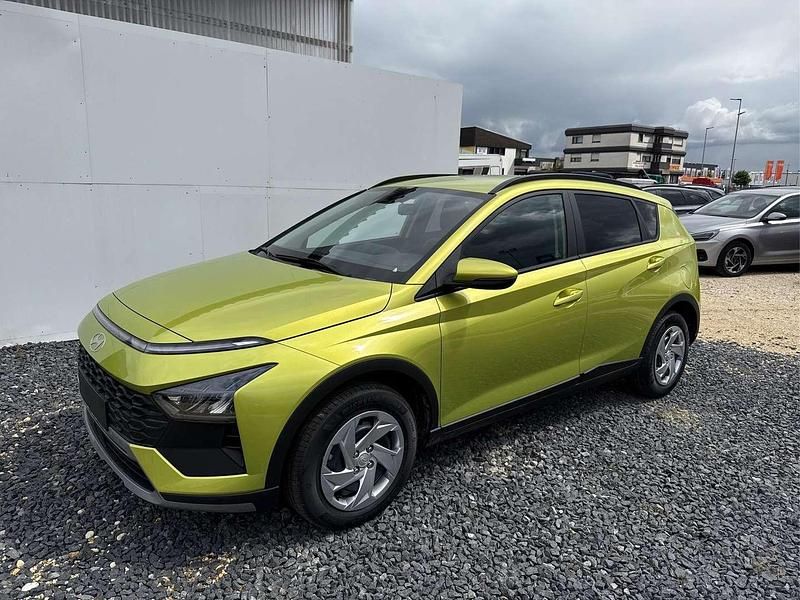 Grün Neu 2025 Hyundai Bayon Comfort SUV | € 26.397 (Fairer Preis) - Bild 1/4