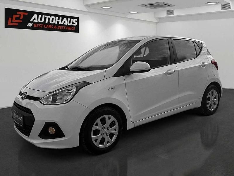 Weiß Gebraucht 2017 Hyundai i10 Comfort Kleinwagen | € 7.880 (Fairer Preis) - Bild 1/4