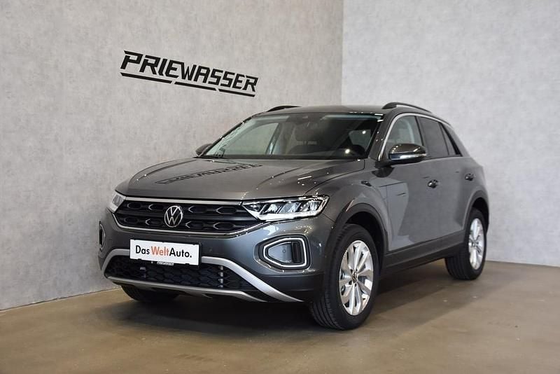 Dunkelgrau metallic Gebraucht 2025 VW T-Roc SUV | € 31.985 (Fairer Preis) - Bild 1/4