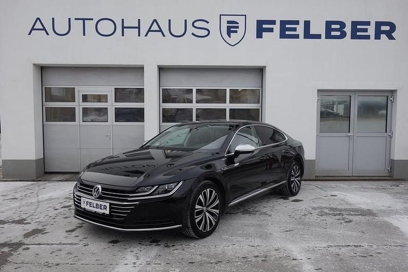 Schwarz metallicperleffektno Gebraucht 2017 VW Arteon Comfortline Coupé | € 21.450 (Guter Preis) - Bild 1/4