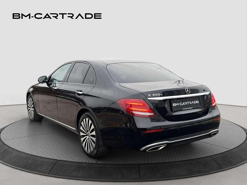 Gebraucht Mercedes E350 211 PS (155 kW) 2018 Schwarz Limousine