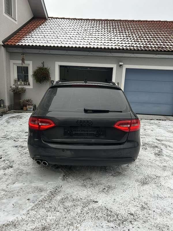 Gebraucht Audi A4 150 PS (110 kW) 2015 Kombi