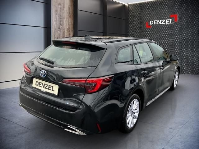 Neu Toyota Corolla Active 98 PS (72 kW) 2026 Night sky black Kombi