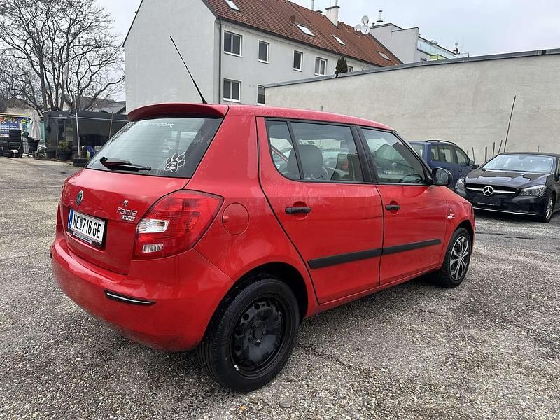 Gebraucht Skoda Fabia Ambiente 86 PS (63 kW) 2009 Limousine