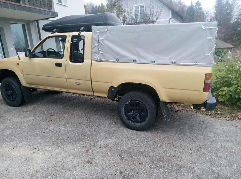 Gebraucht 1990 Toyota HiLux Abholung | € 16.000 - Bild 1/4