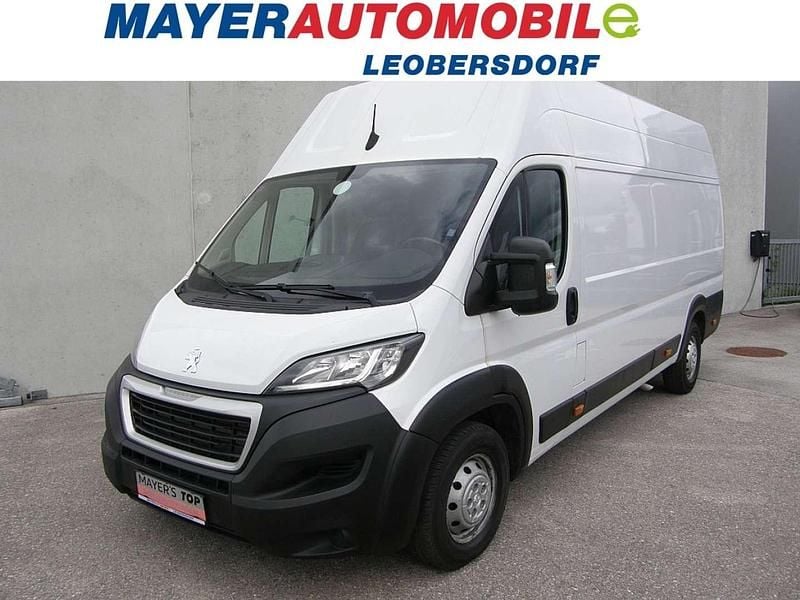 Weiß Gebraucht 2021 Peugeot Boxer S Van | € 20.890 (Etwas zu teuer) - Bild 1/4