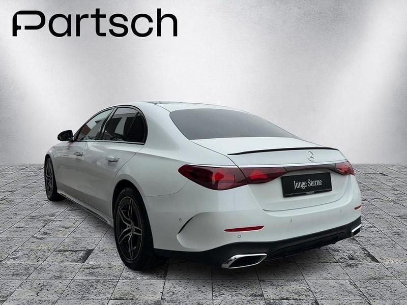 Gebraucht Mercedes E220 AMG line 197 PS (144 kW) 2025 Weiß Limousine