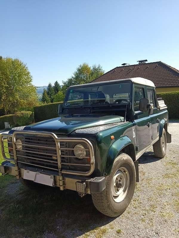 Gebraucht Land Rover Defender 122 PS (89 kW) 2001 Schwarz Abholung