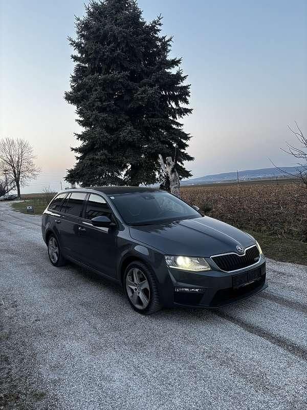 Gebraucht Skoda Octavia RS 184 PS (135 kW) 2015 Kleinwagen