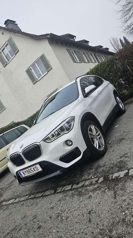 Gebraucht BMW X1 Sport Line 150 PS (110 kW) 2017 Weiß SUV