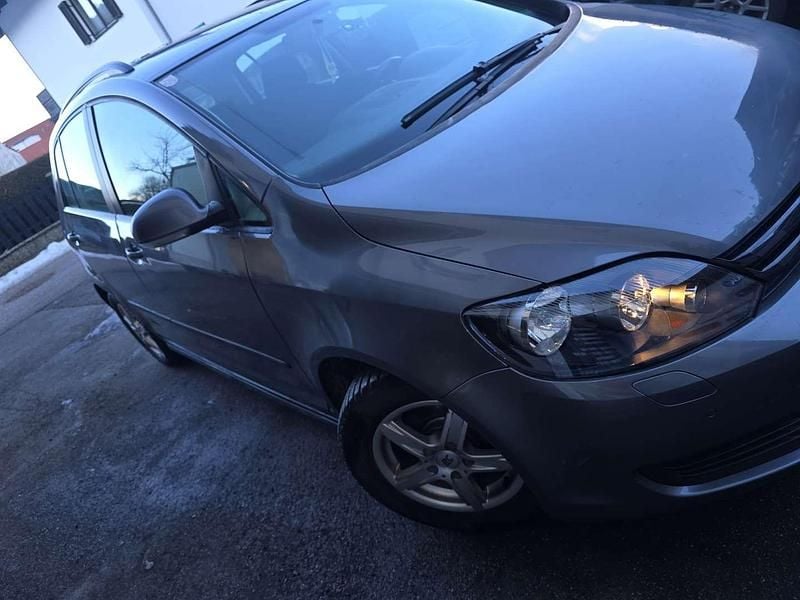 Gebraucht VW Golf VI Trendline 105 PS (77 kW) 2009 Kleinwagen