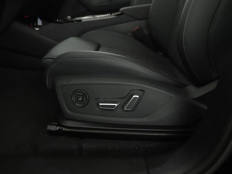 Gebraucht Audi Q6 Sportback e-tron Performance 225 kW (306 PS) 2026 Schwarz  metallicperleffektno SUV