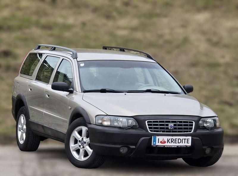 Gebraucht Volvo XC70 163 PS (119 kW) 2004 Grau Kombi
