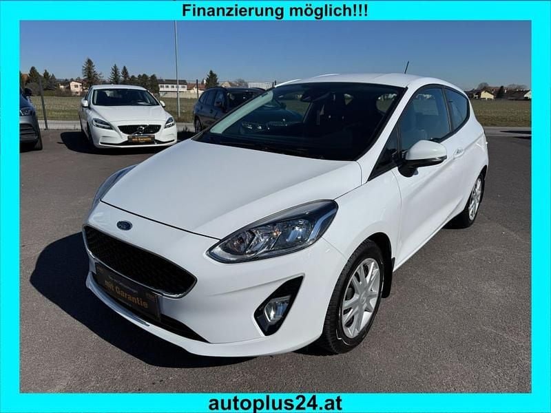 Gebraucht Ford Fiesta Trend 69 PS (50 kW) 2018 Weiß Kleinwagen
