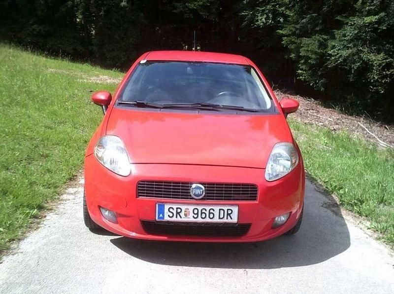 Gebraucht Fiat Grande Punto 131 PS (96 kW) 2005 Rot Kleinwagen