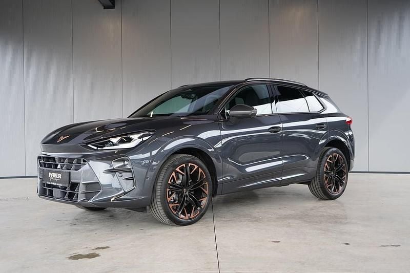 Neu Cupra Terramar 204 PS (150 kW) 2026 Dunkelgrau  metallic SUV
