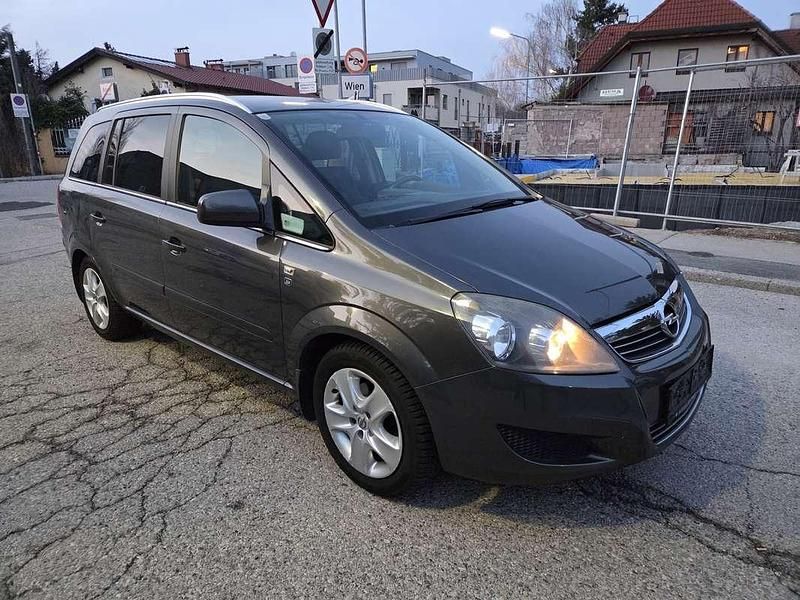 Opel Zafira Gebraucht Von Privatnull