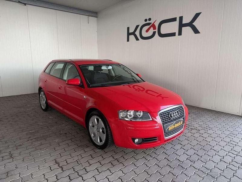Gebraucht Audi A3 Ambition 140 PS (102 kW) 2004 Rot Kleinwagen