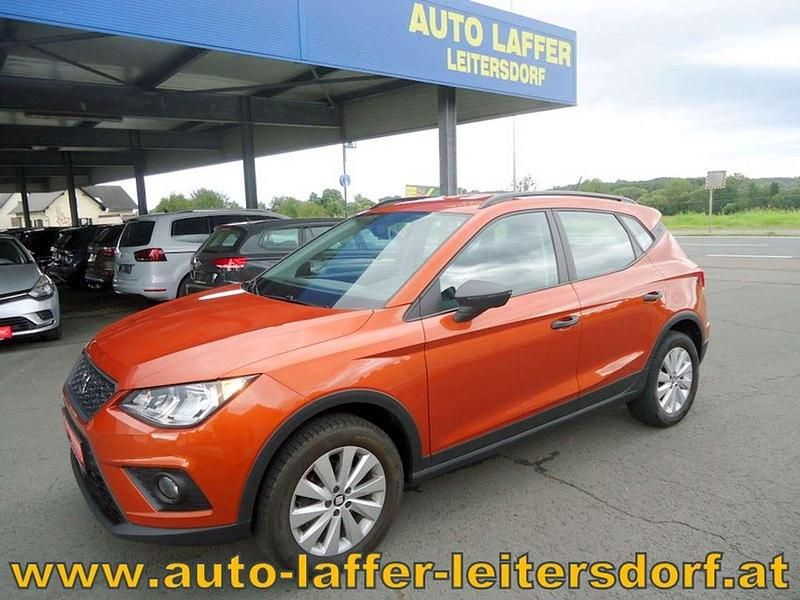 Orange Gebraucht 2019 Seat Arona Reference SUV | € 12.990 (Etwas zu teuer) - Bild 1/4