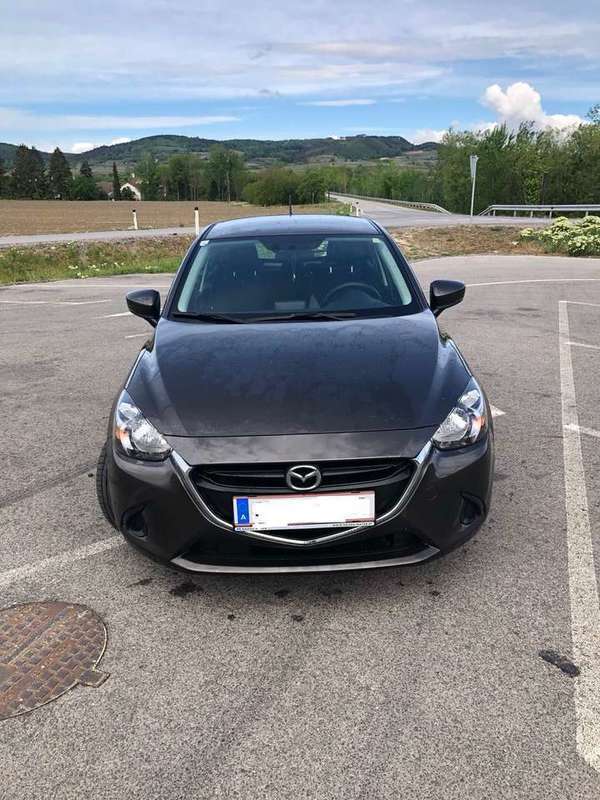 Verkauft Mazda 2 Klein Kompaktwagen Gebraucht 18 45 300 Km In Franzhausen