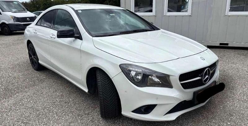 Gebraucht 2013 Mercedes CLA200 Coupé | € 12.500 (Guter Preis) - Bild 1/4
