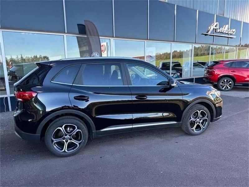 Neu MG ZS 116 PS (85 kW) 2025 Schwarz Limousine