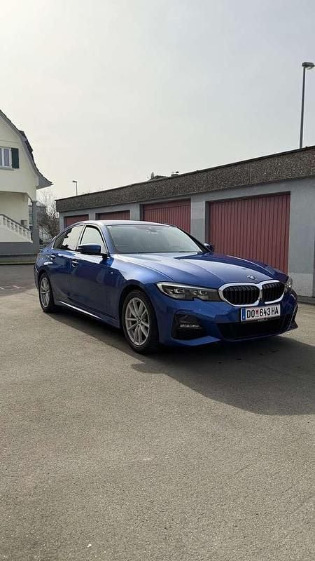 Gebraucht BMW 320 M Sport 190 PS (139 kW) 2019 Blau Limousine