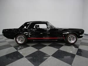 Gebraucht Ford Mustang GT 520 PS (382 kW) 1965 Schwarz Coupé