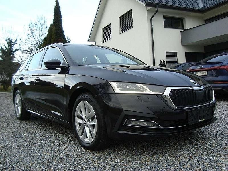 Schwarz Gebraucht 2020 Skoda Octavia Kombi | € 12.950 (Fairer Preis) - Bild 1/4
