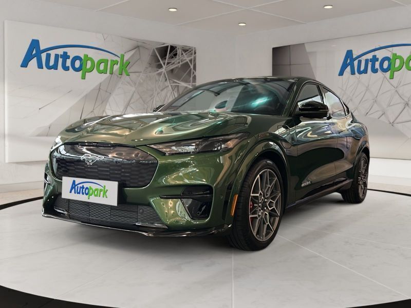 Grün Neu 2025 Ford Mustang Mach-E GT SUV | € 69.690 (Guter Preis) - Bild 1/4