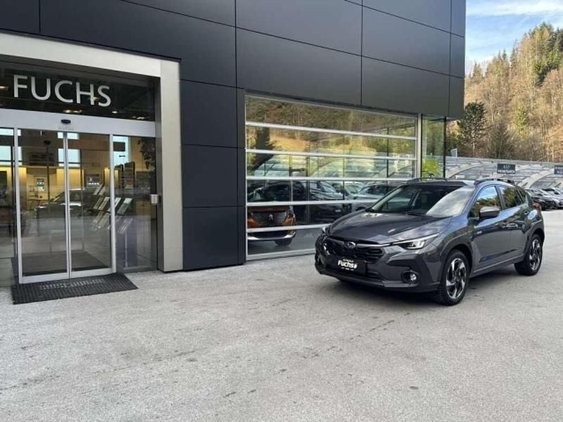 Grau Gebraucht 2023 Subaru Crosstrek Style SUV | € 39.550 - Bild 1/4