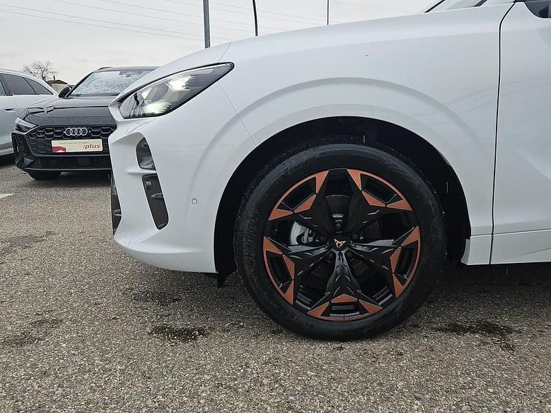 Neu Cupra Terramar 150 PS (110 kW) 2026 Weiss  metallic SUV