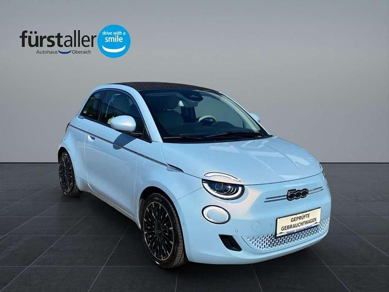 Gebraucht Fiat 500e La Prima 86 kW (118 PS) 2020 Blau Cabrio